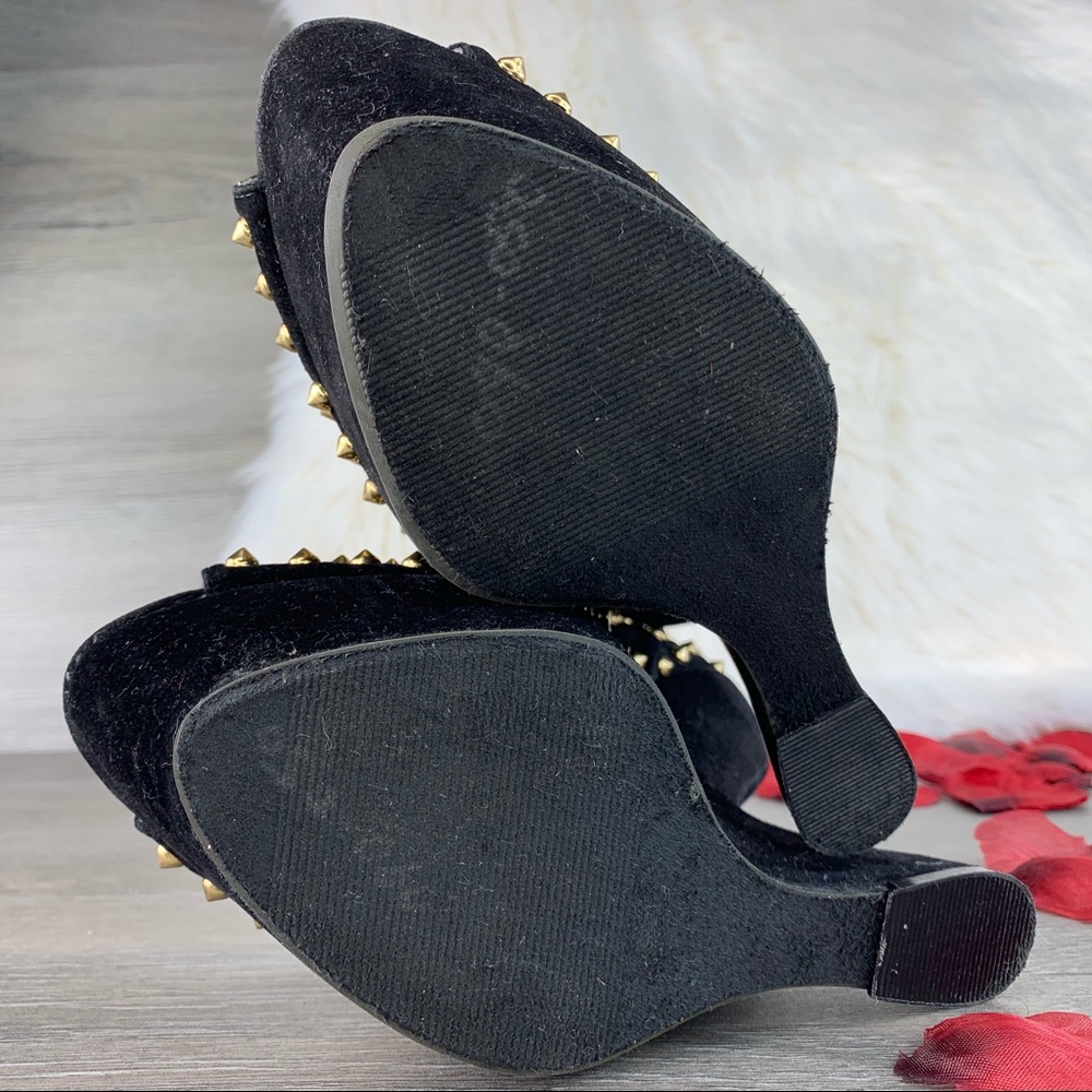 Steve Madden Gamblee Spike Peep Toe Platform Pumps - Picture 7 of 8